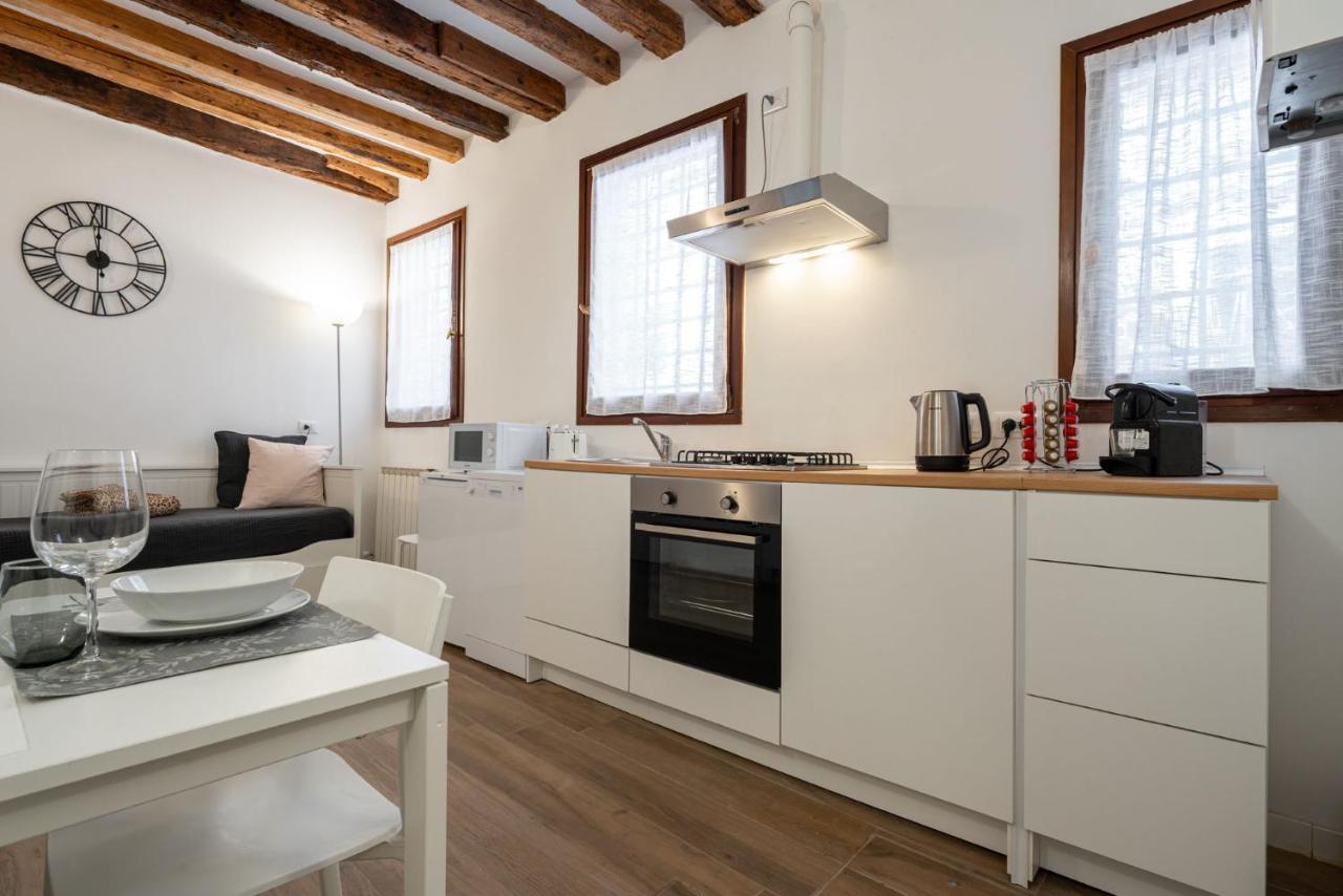 Suite Rava - San Marco With Pool Venedig Exterior foto