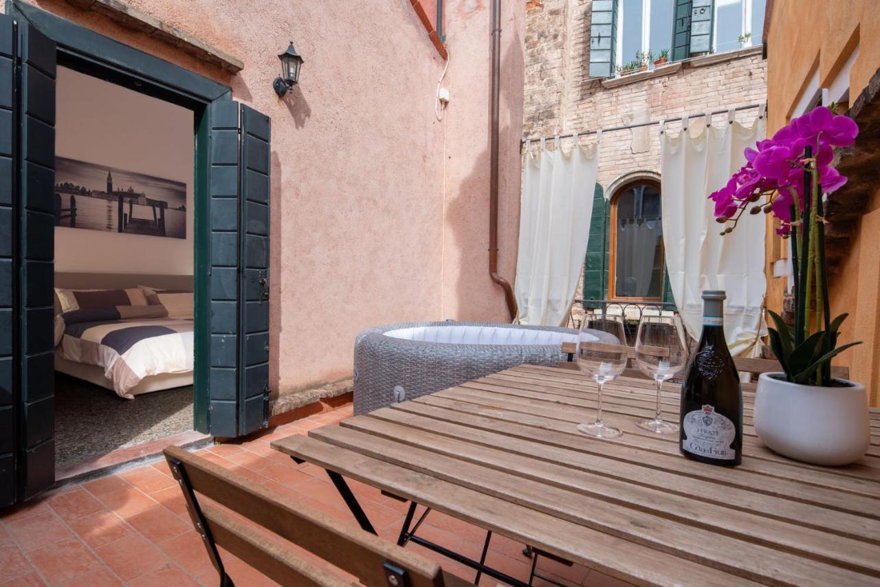 Suite Rava - San Marco With Pool Venedig Exterior foto