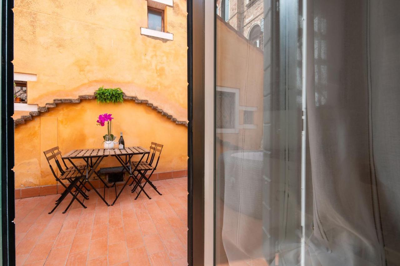 Suite Rava - San Marco With Pool Venedig Exterior foto